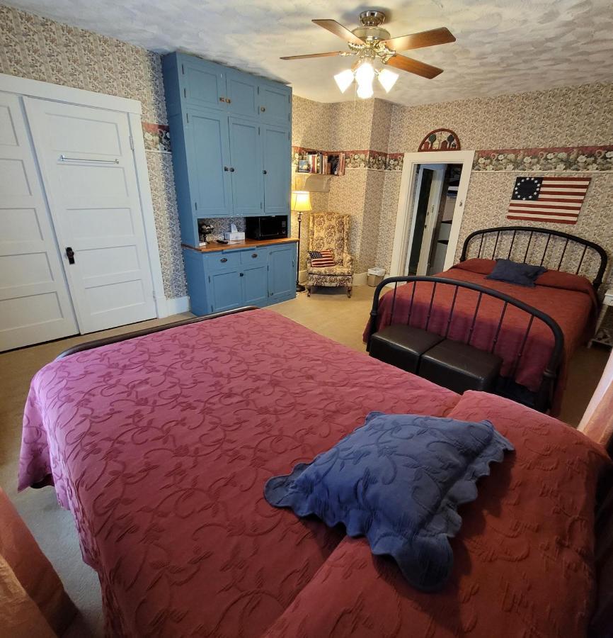 Prairie House Manor Bed And Breakfast De Smet ภายนอก รูปภาพ