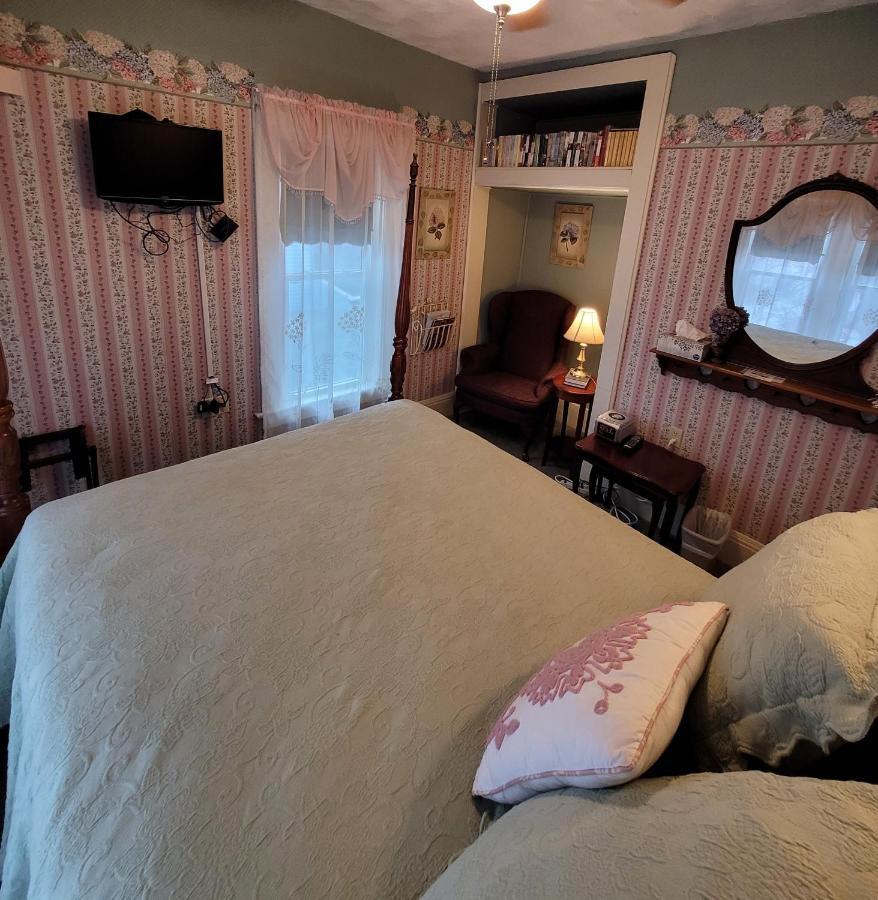 Prairie House Manor Bed And Breakfast De Smet ภายนอก รูปภาพ
