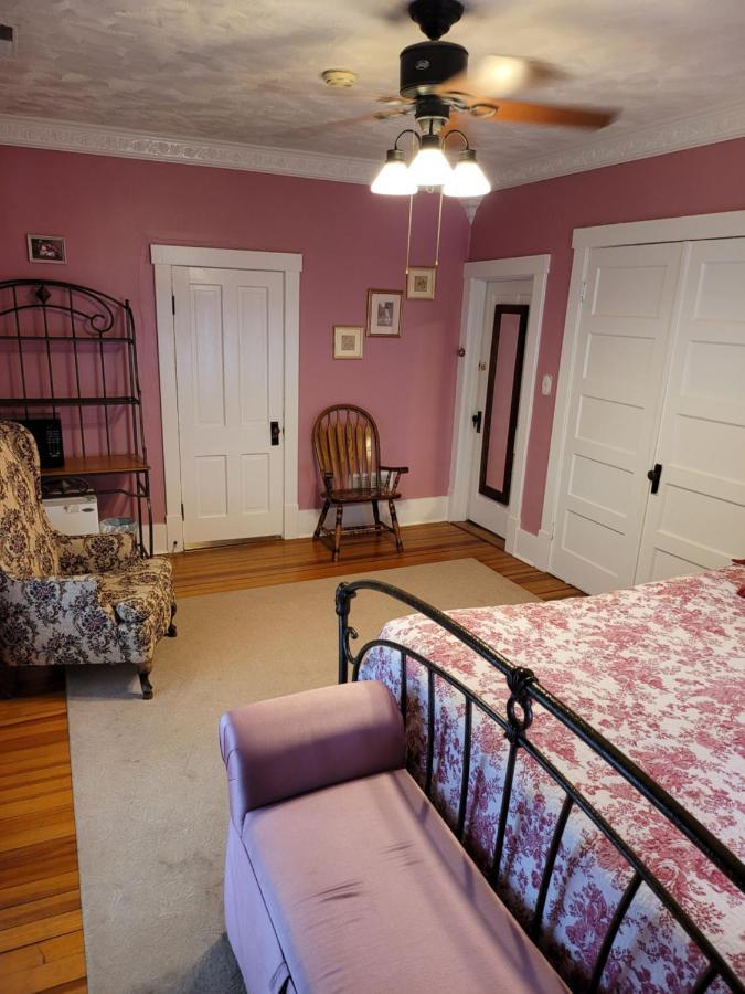 Prairie House Manor Bed And Breakfast De Smet ภายนอก รูปภาพ